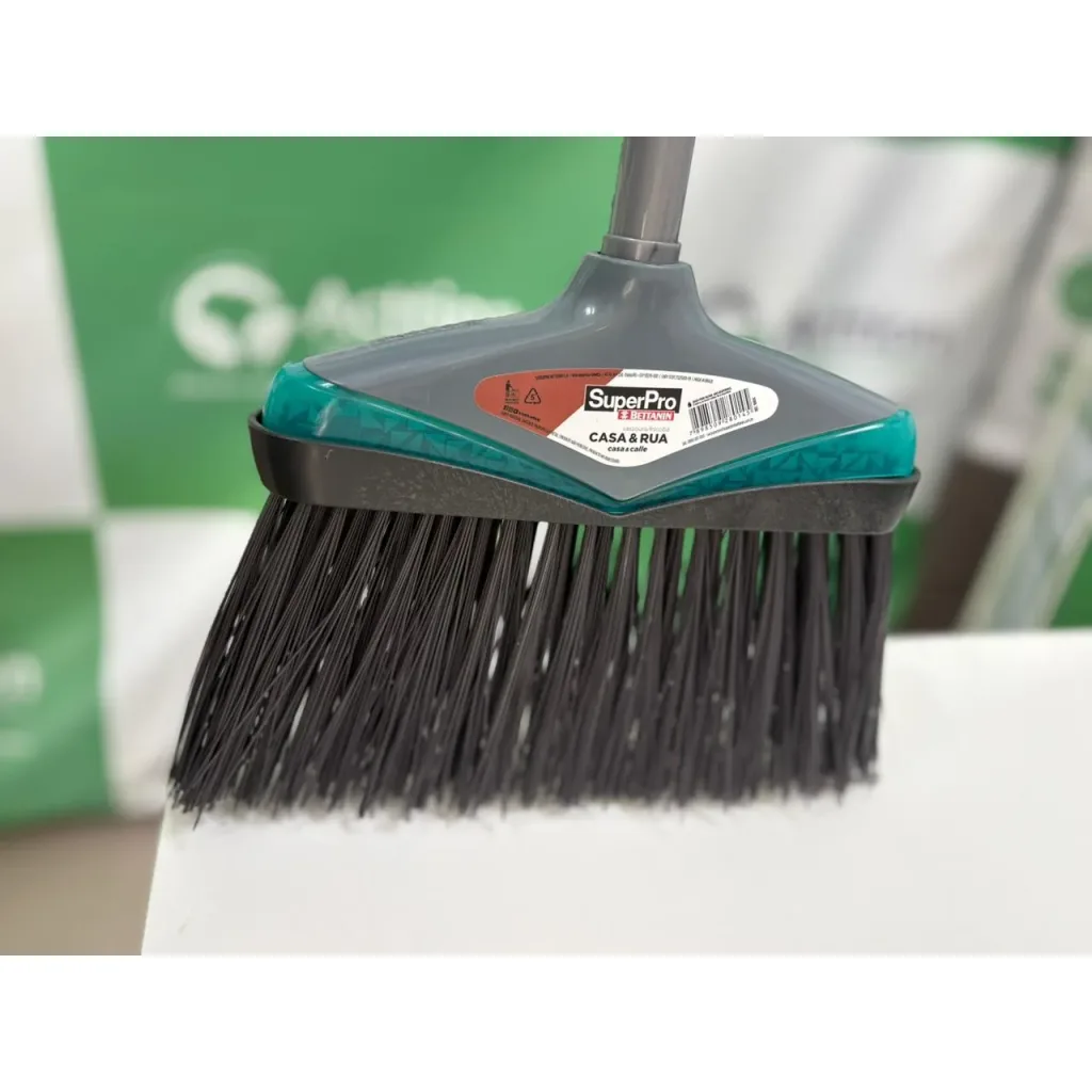 VASSOURA NYLON CASA E RUA SUPERPRO